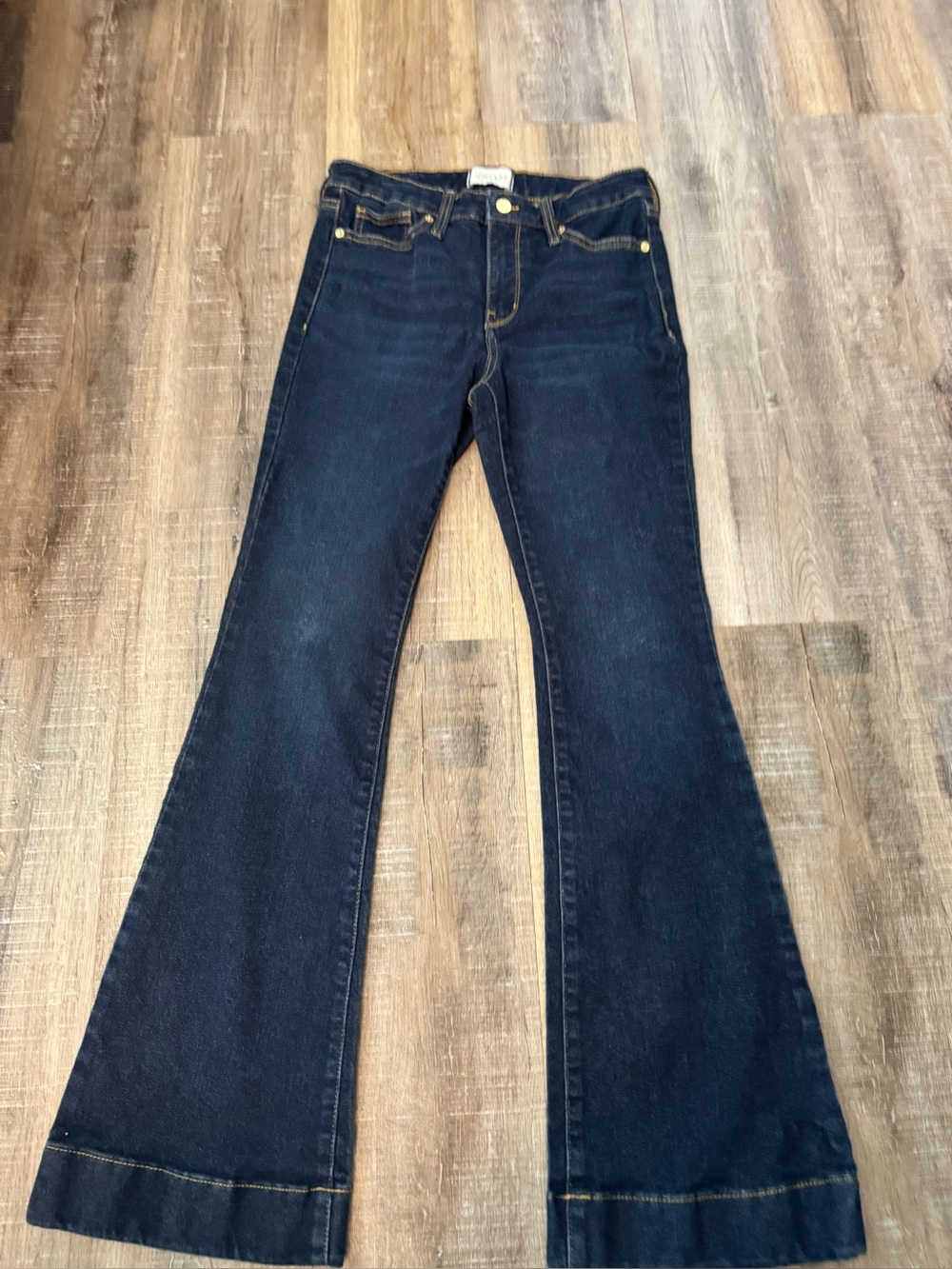 Crown & Ivy Dark Wash Flare Jeans Size‎ 4 Stretch Denim 28x30